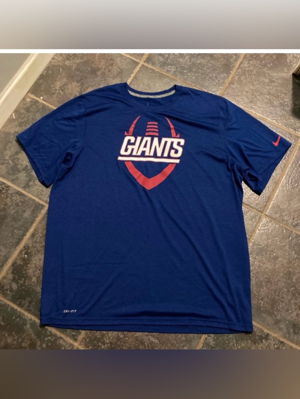 Nike New York Giants NFL Football Dri-
FIT T-Shirt Men’s Size XXL